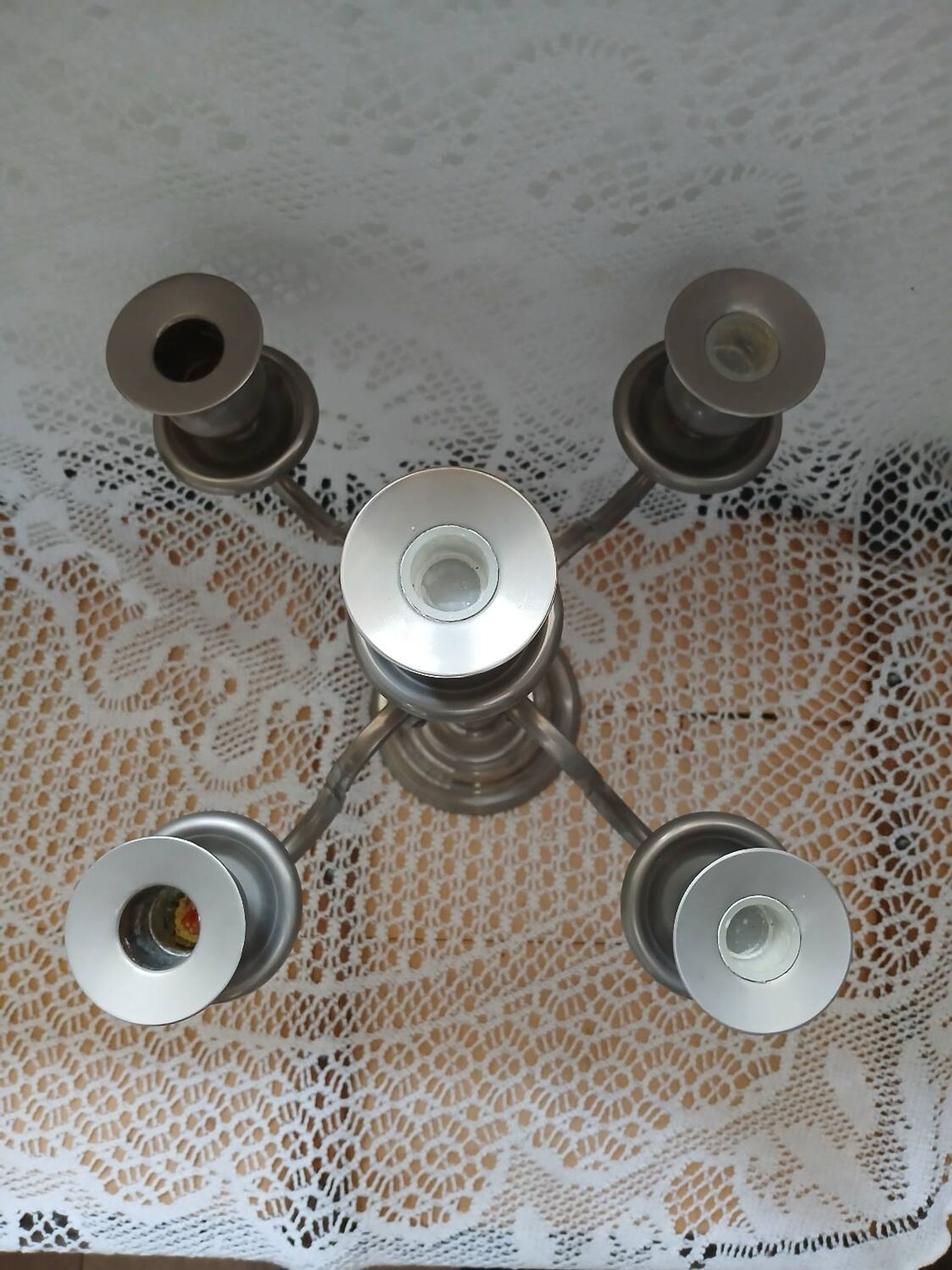 5-light chandelier