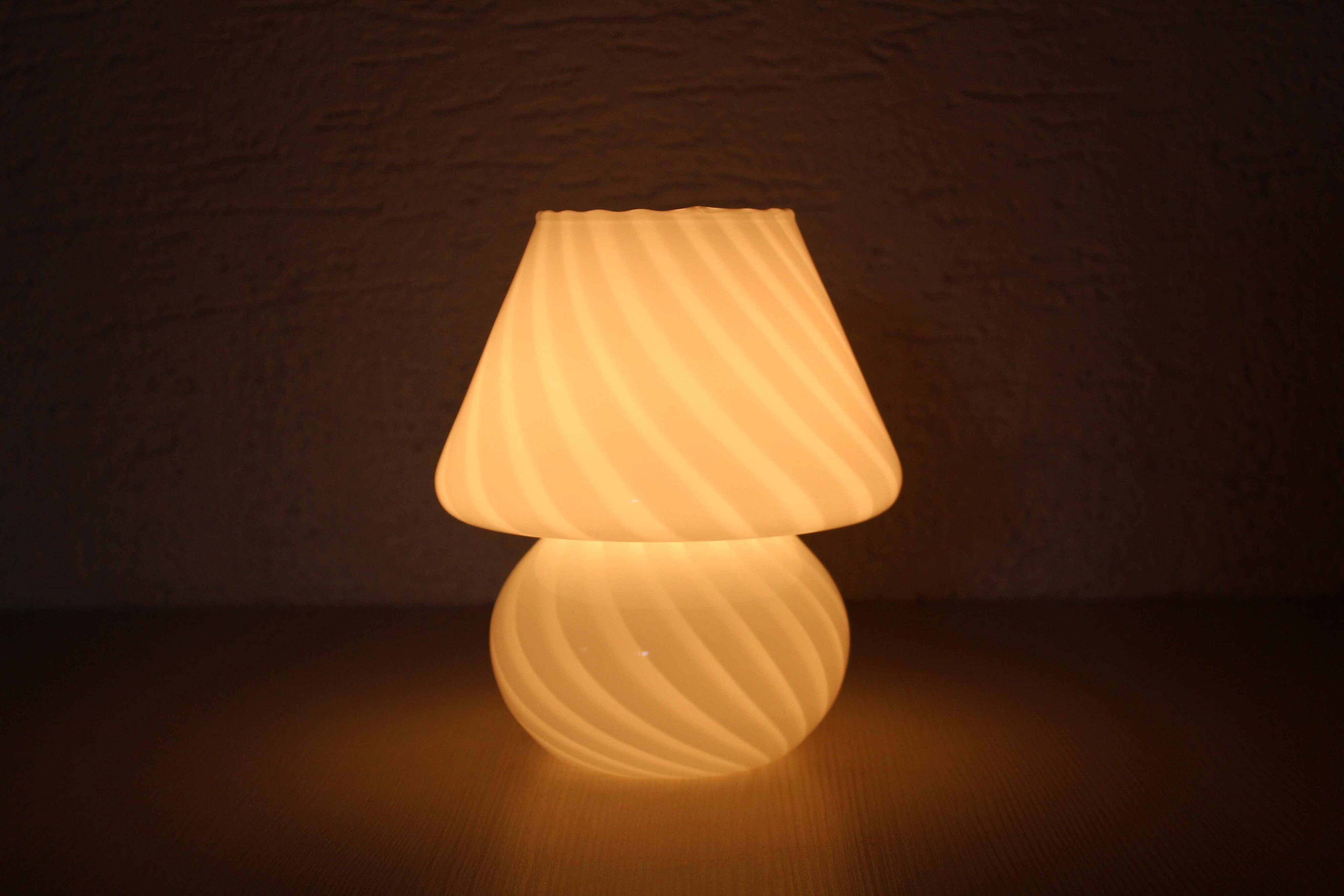Lampe à poser en verre de Murano