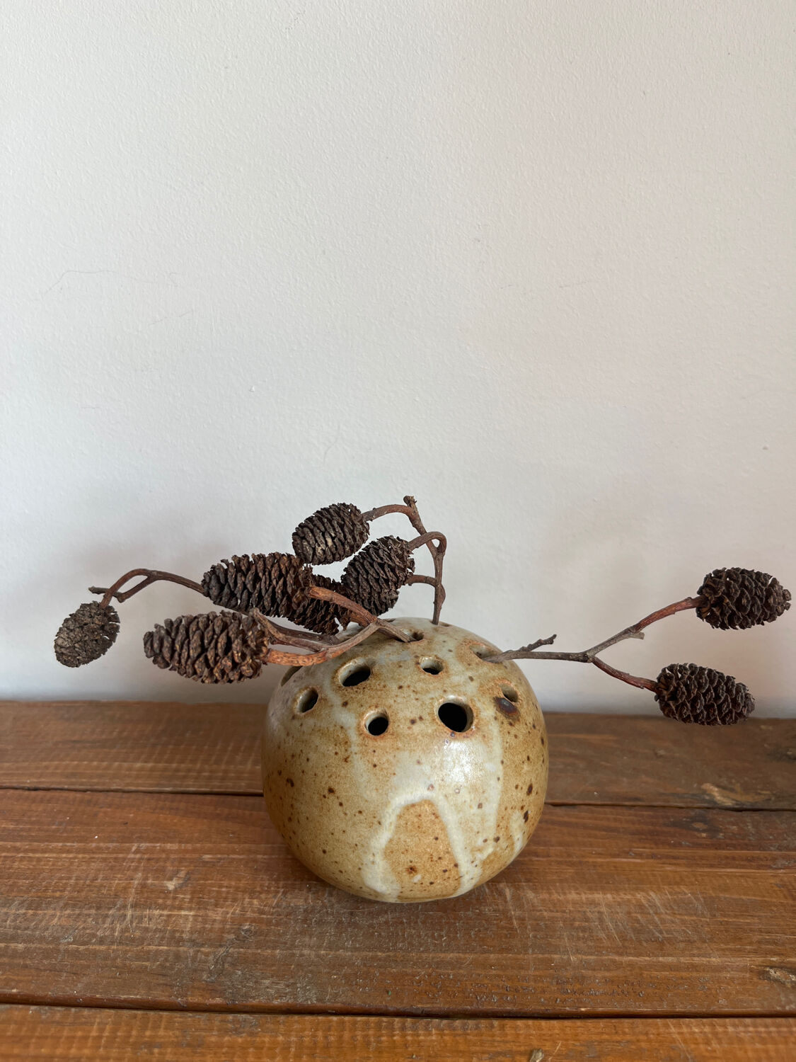 Stoneware flower spikes