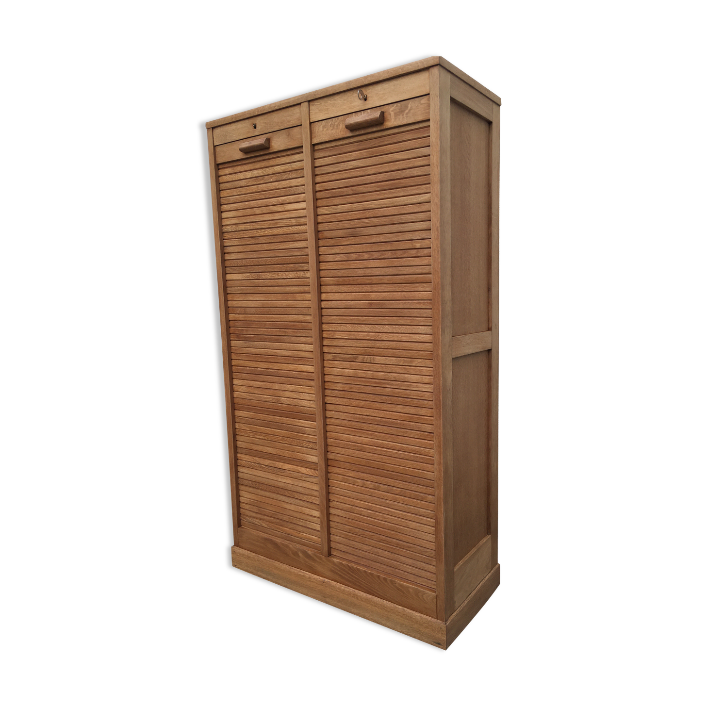 Gold oak double curtain binder