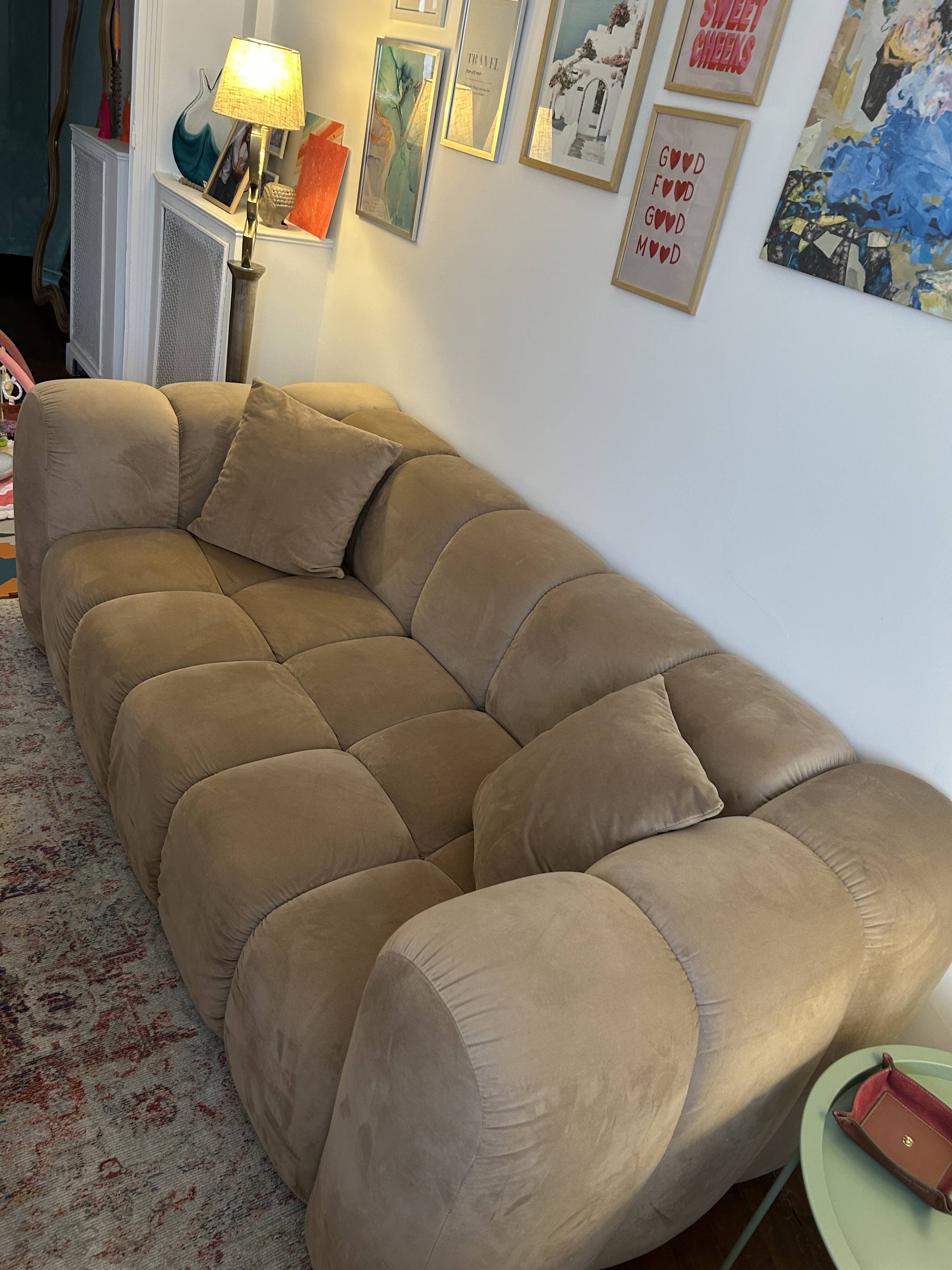 Canapé Windsor & Co en velours taupe/beige - excellent état