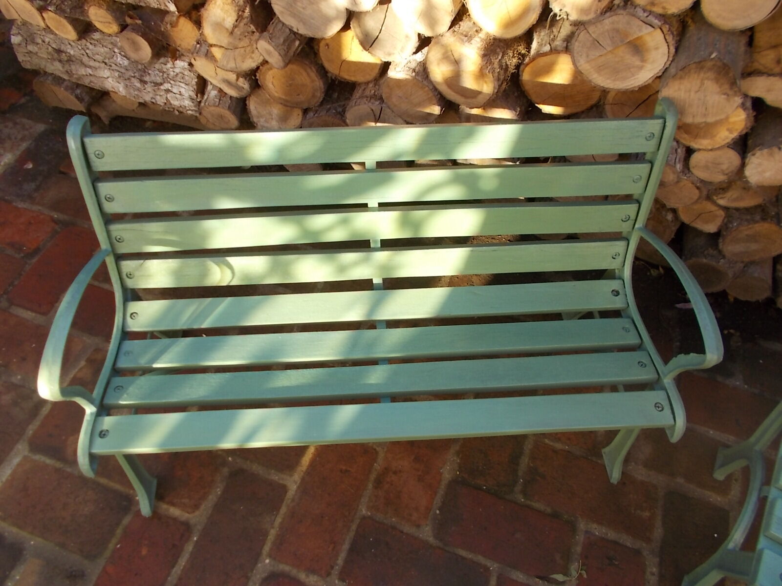 Set of 2 garden benches, for children in cast iron and wood