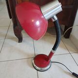 Articulated desk lamp