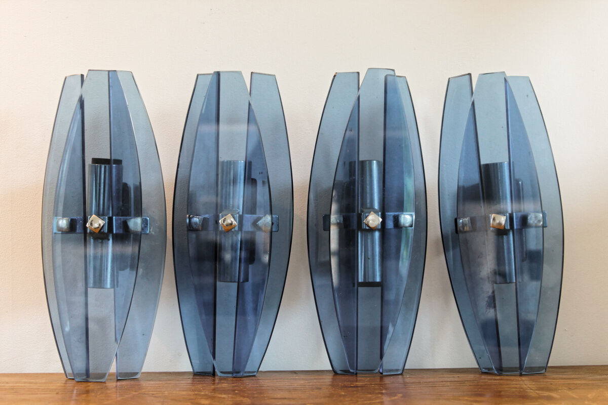 Set of 4 vintage wall lamps, Italian design