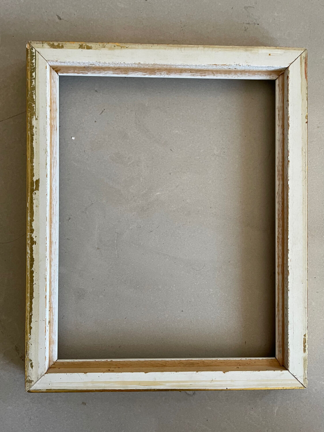 Small golden frame 25x30cm