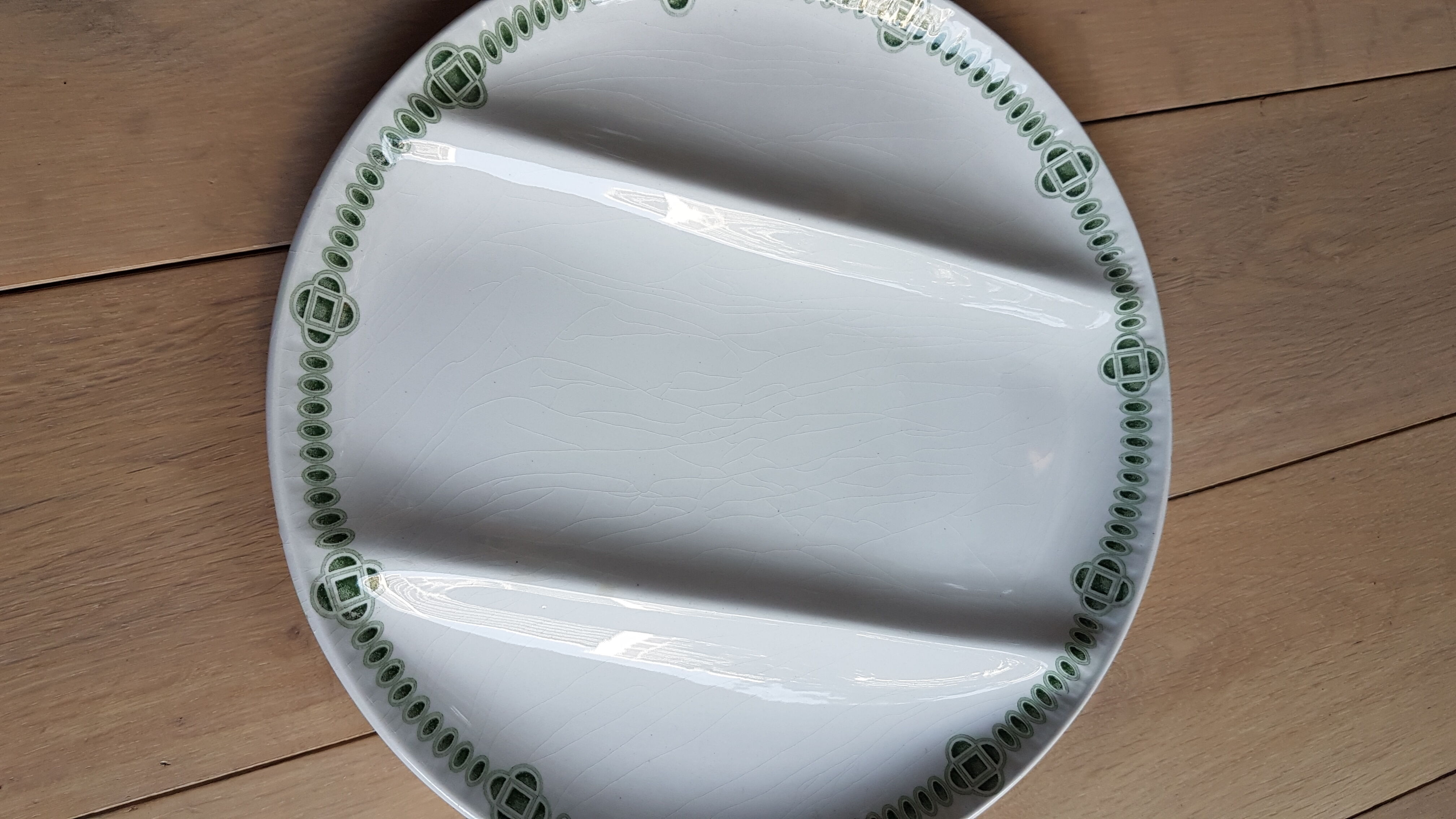 Set of 9 plates Creil and Montereau