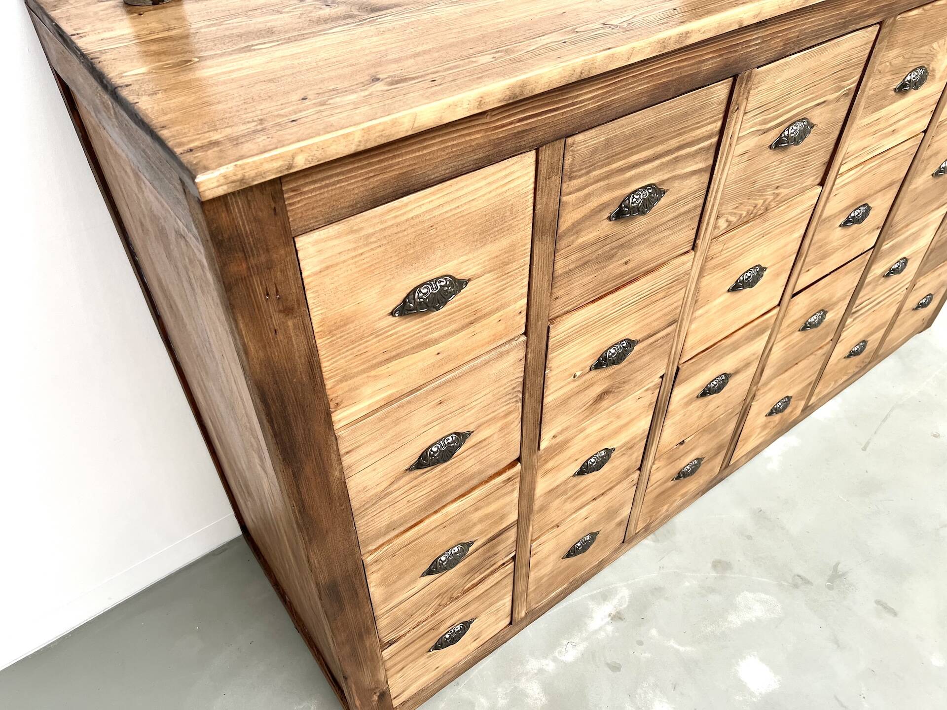 Vintage workshop furniture with 24 drawers in solid pine – 1950s