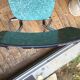 Table formica vintage vert opaline + 6 chaises assorties