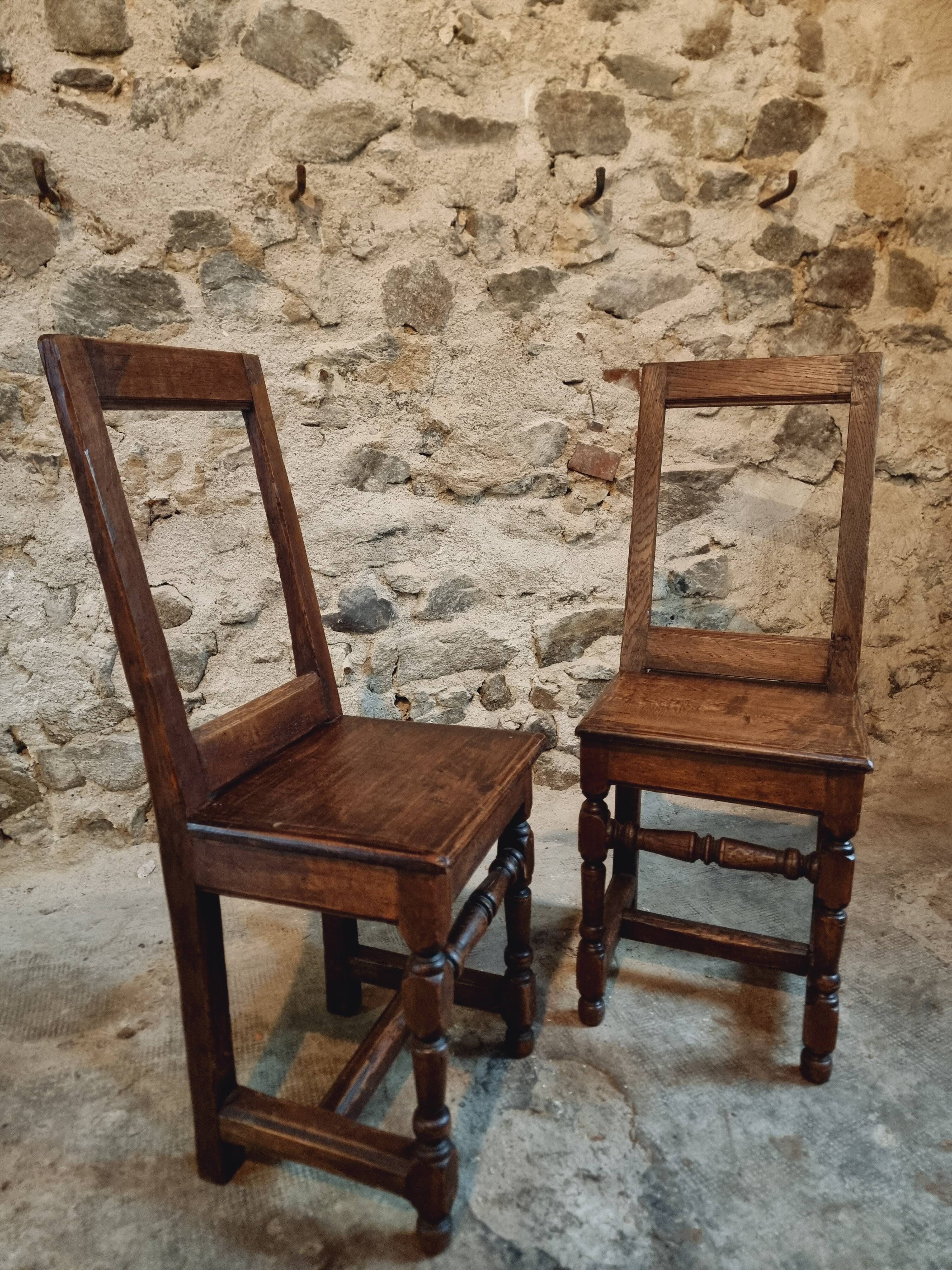 Set of 2 Antique Oak Chairs – 19th Century, Auvergne