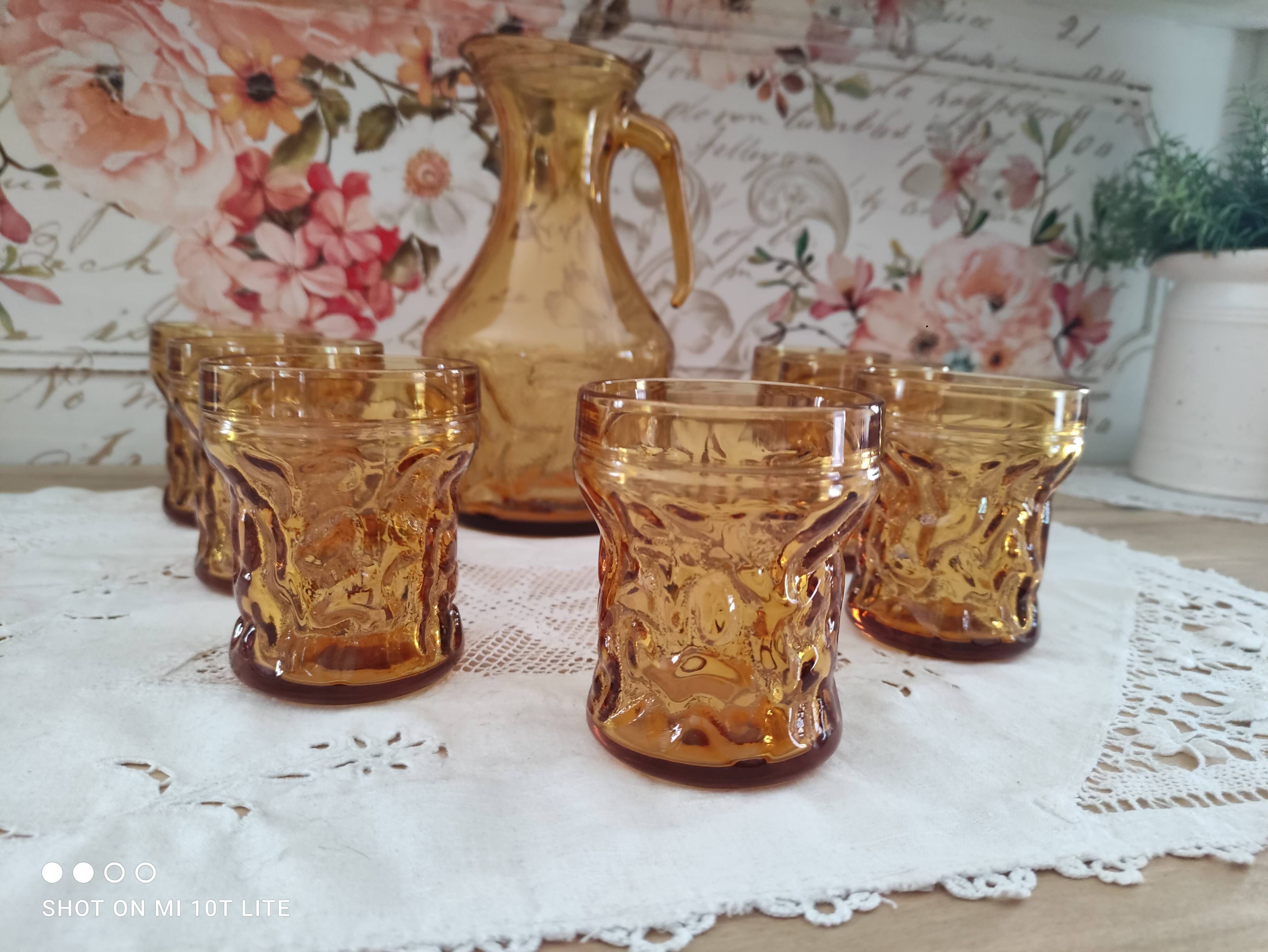 Vintage Italian orangeade or lemonade service 8 pieces 7 people textured amber glass