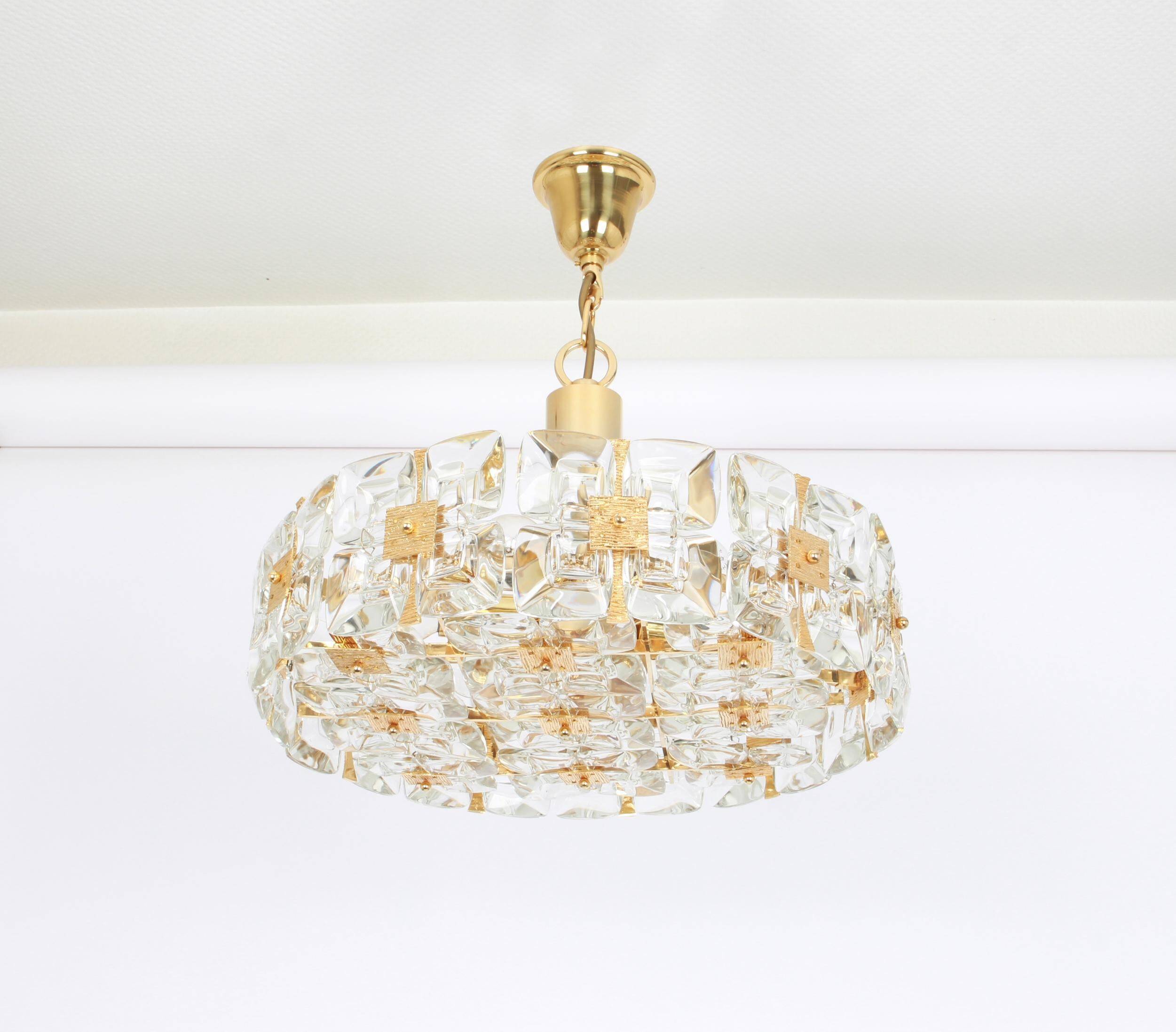 Golden brass and crystal chandelier, Sciolari design by Palwa, Germany, 1970s.