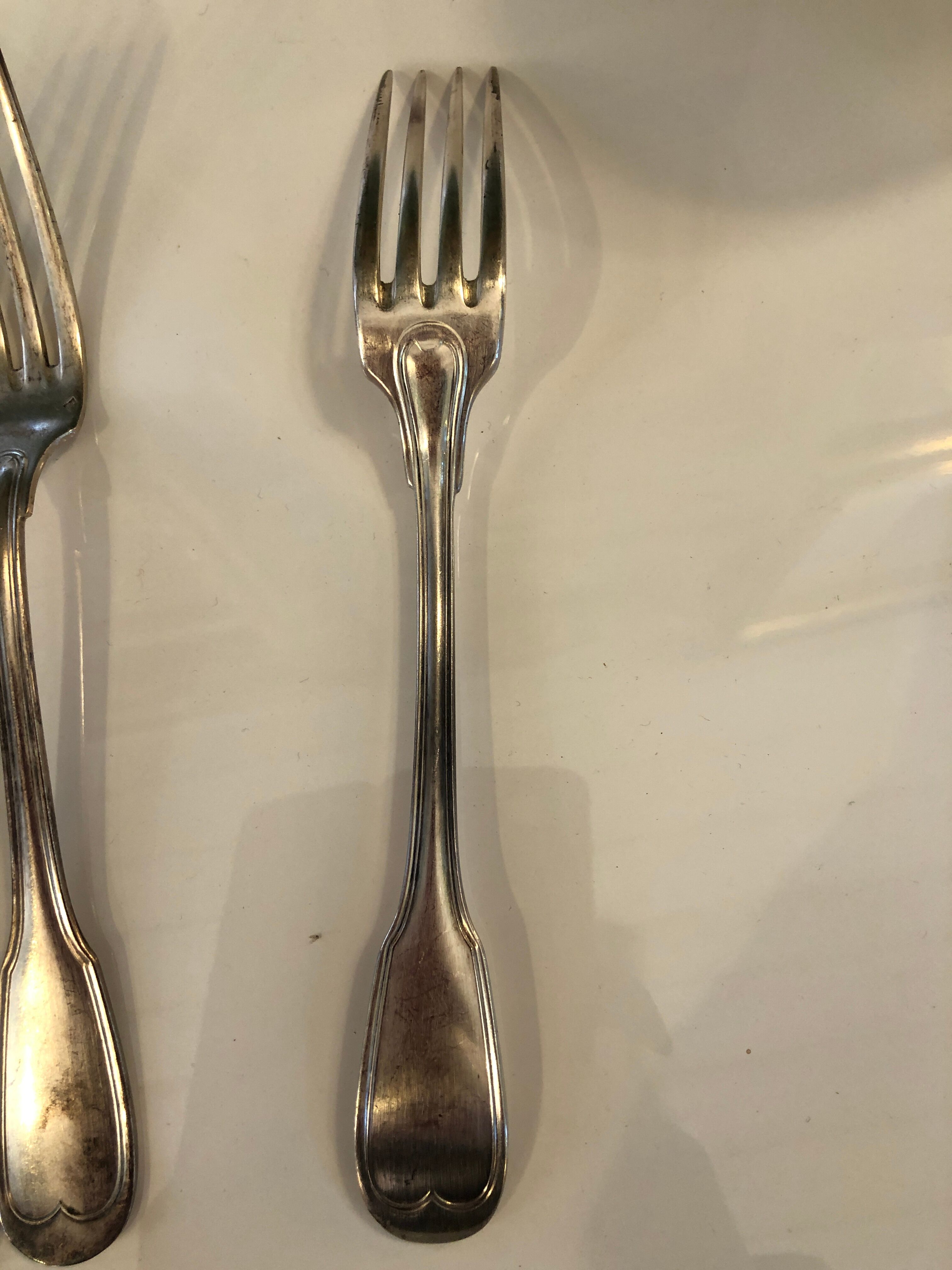 6 silverware forks