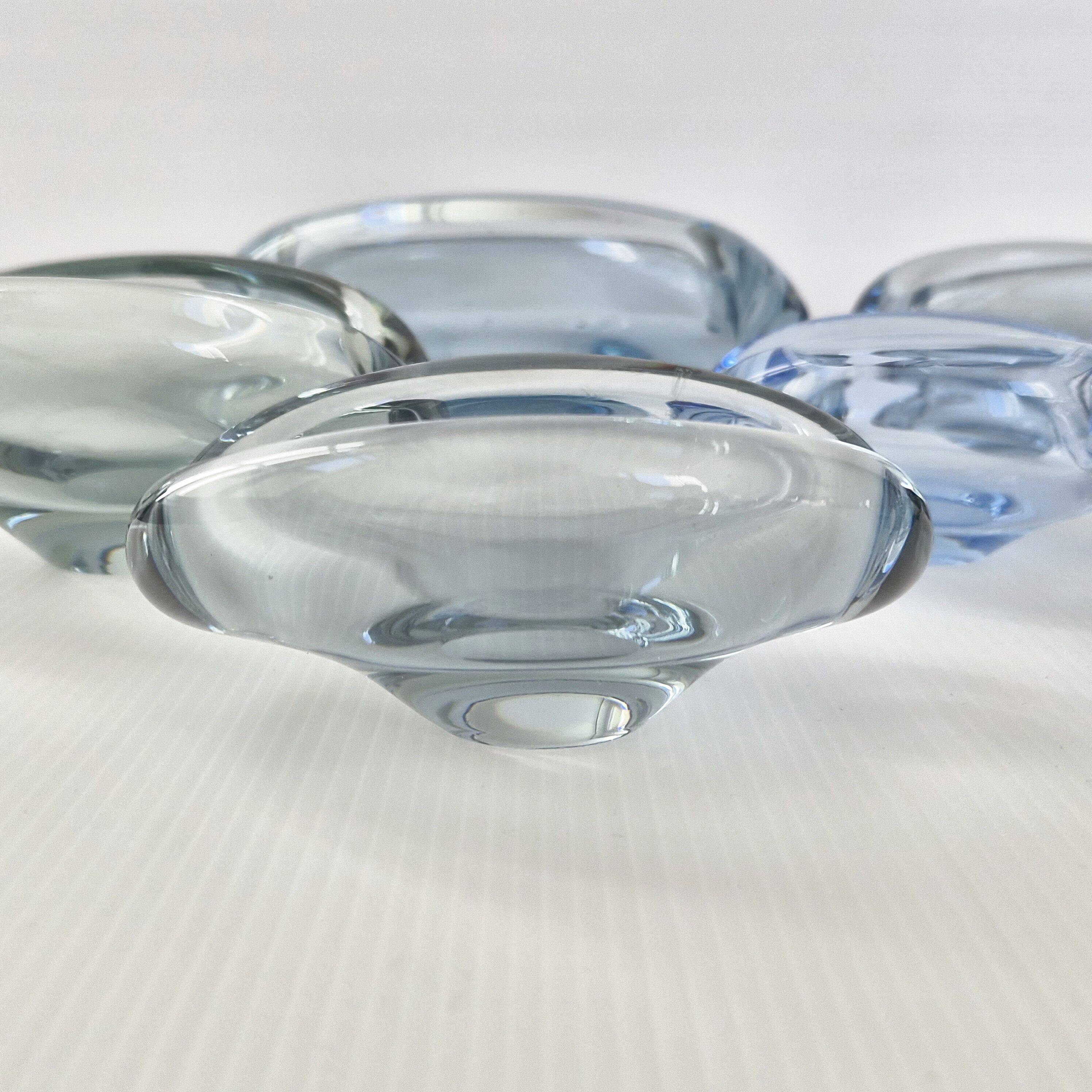 Set of 7 vintage Akva ashtrays by Per Lükten for Holmegaard 1950.