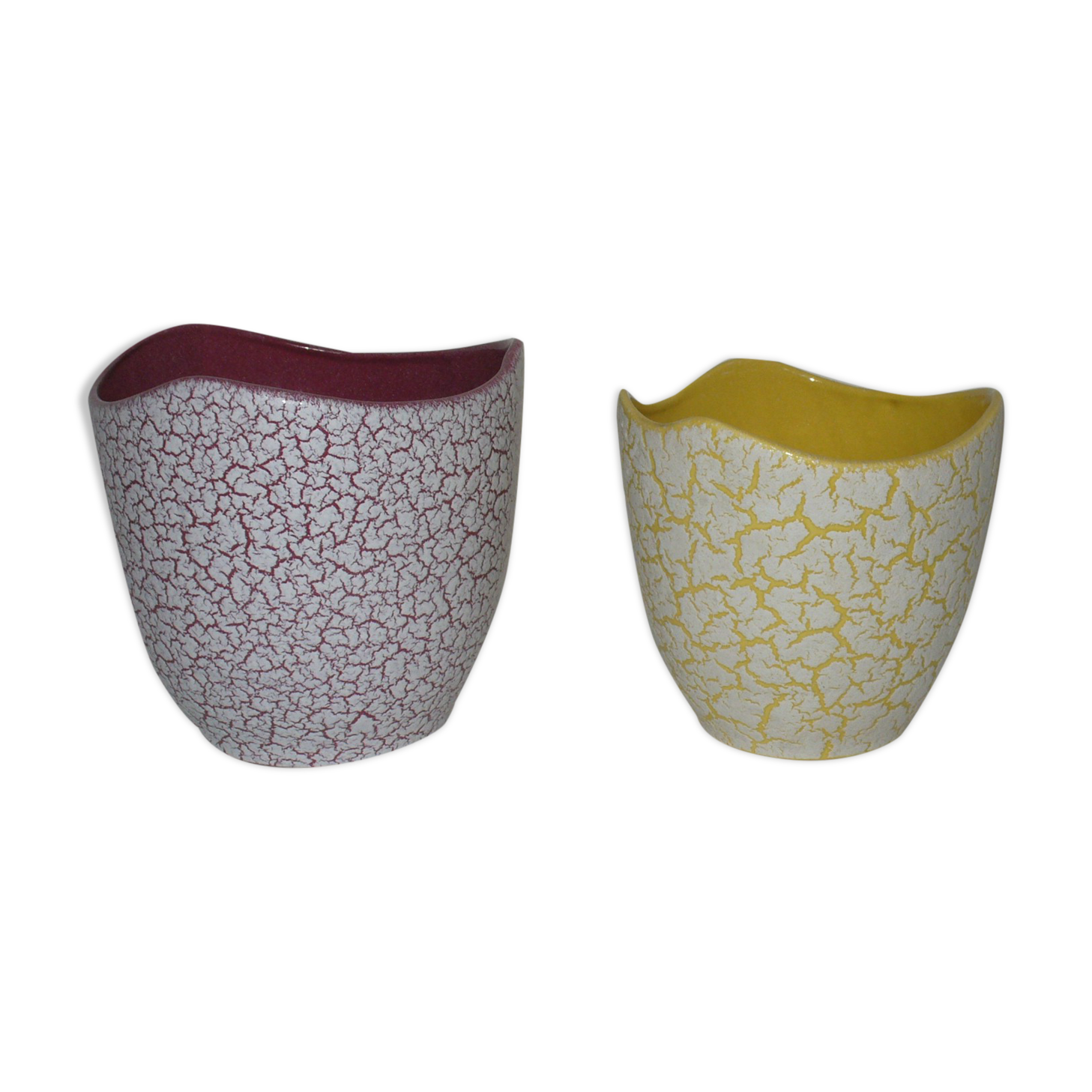 Pair of 50s pot-hide-and-seek