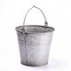 Pot de fleurs de seau en zinc vintage