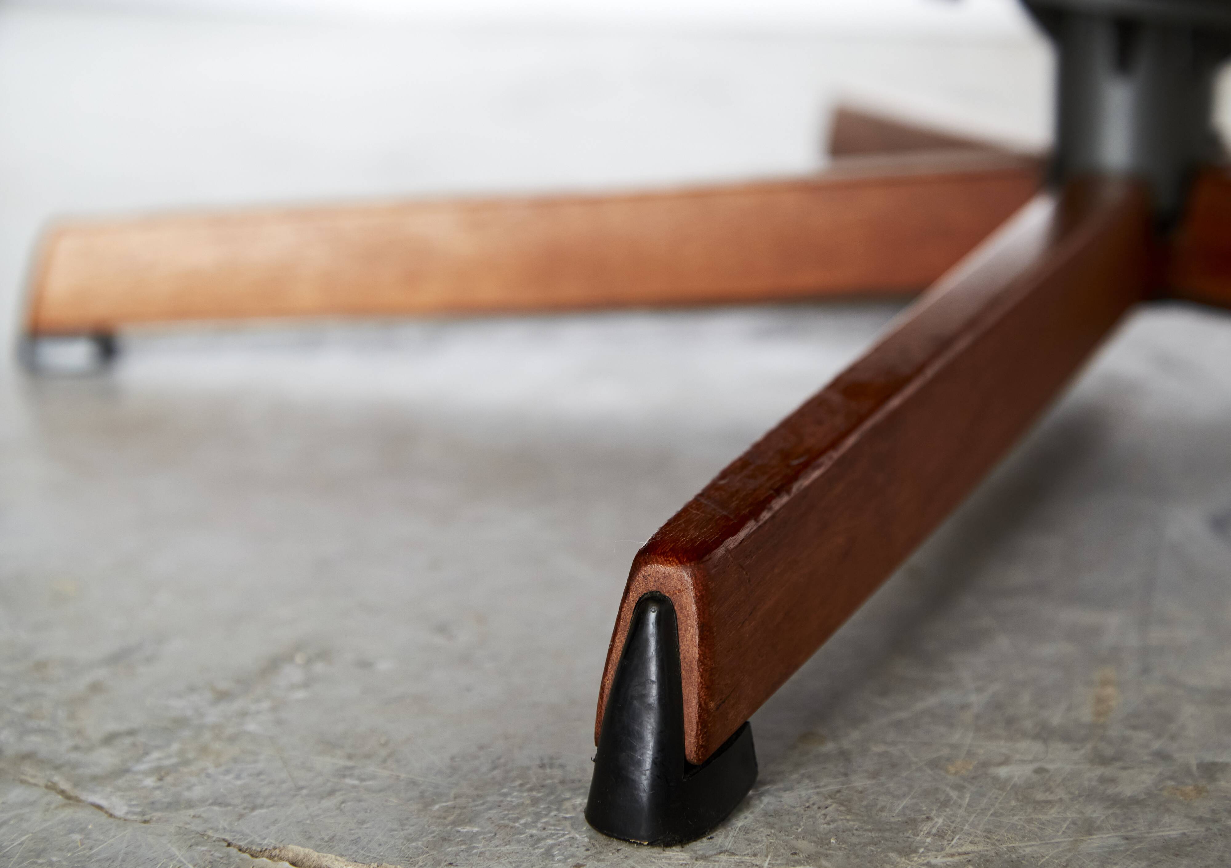 Madsen & Schübell swivel Lounge Chair MS-68