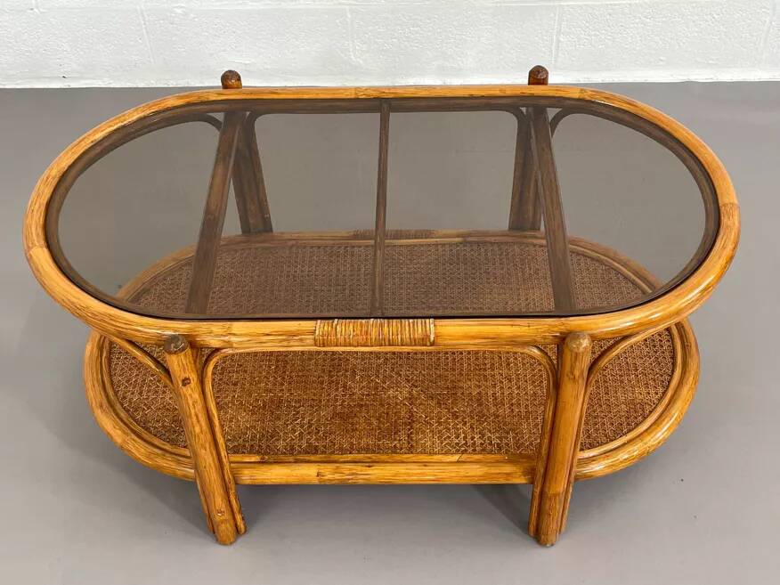 Vintage roasttan coffee table and glass top