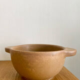 4 stoneware bowls