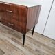 Commode vintage à six tiroirs en loupe d'acajou avec plateau en verre