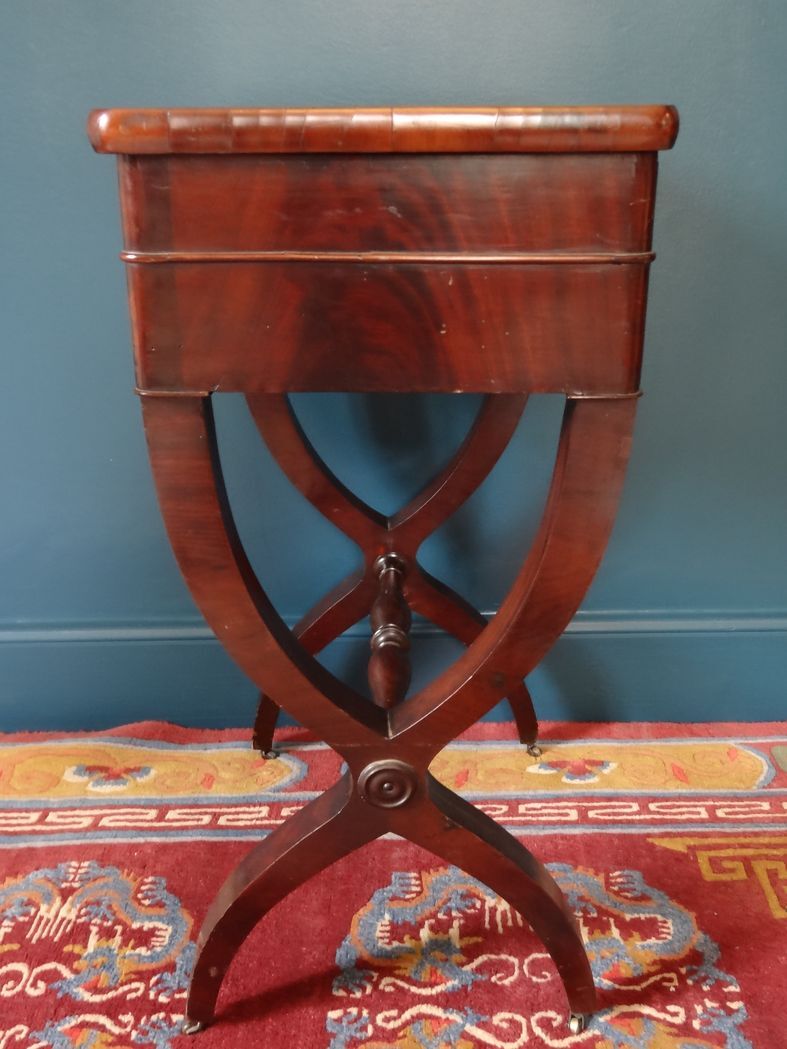 Charles X vintage mahogany hairdresser - 52 x 74 cm