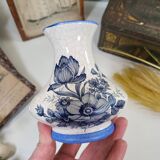 Small ceramic vase with cracked look