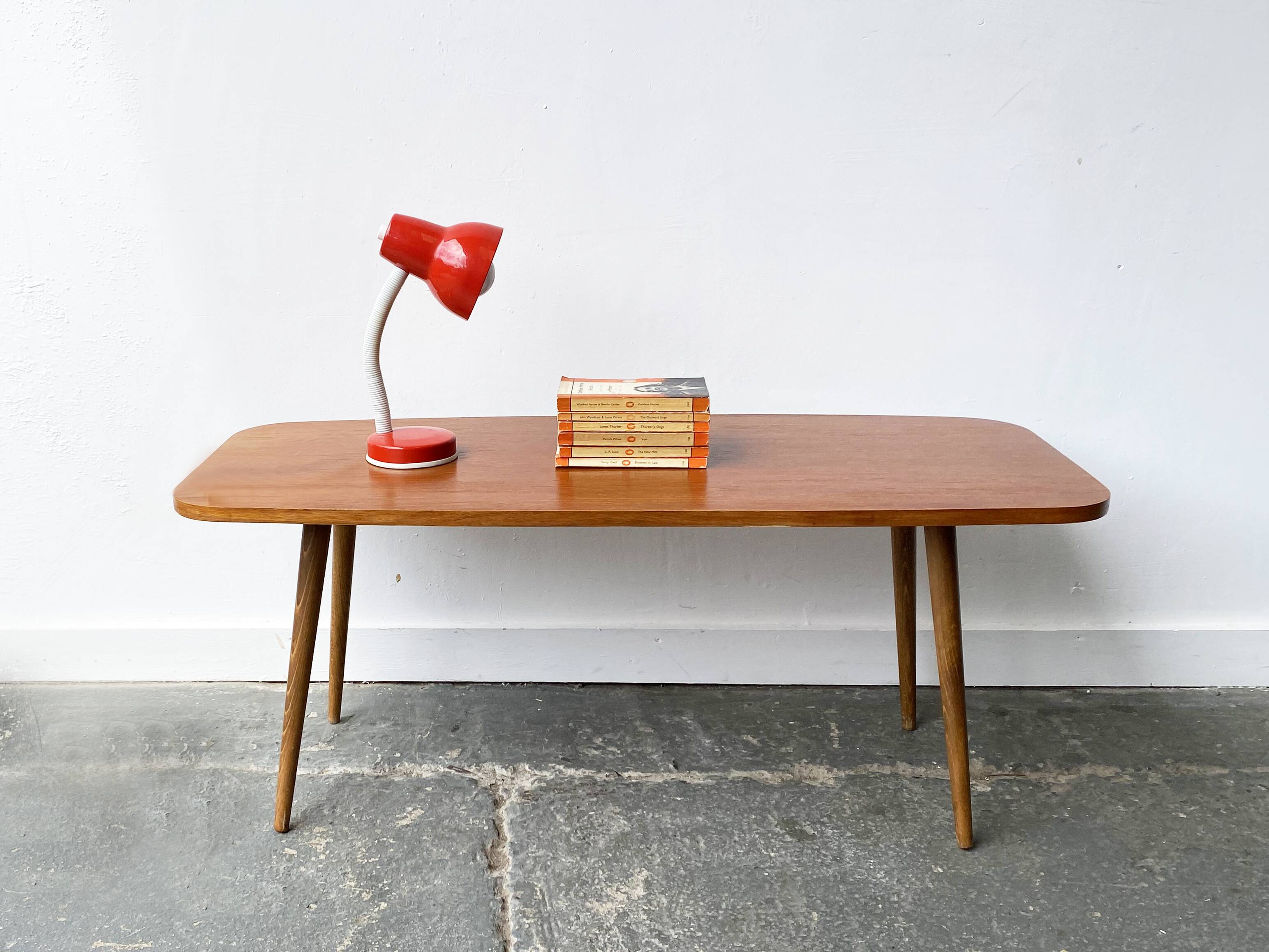 Table basse du milieu du siècle des années 1960