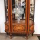 Vitrine de style Louis XVI ,réalisation XXèm ,signée ébénisterie JP Ehalt de très belle qualité .