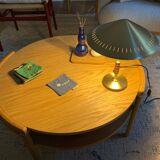 Governor 250 Brass Walnut Table Lamp
