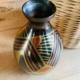 Vase en dinanderie art déco