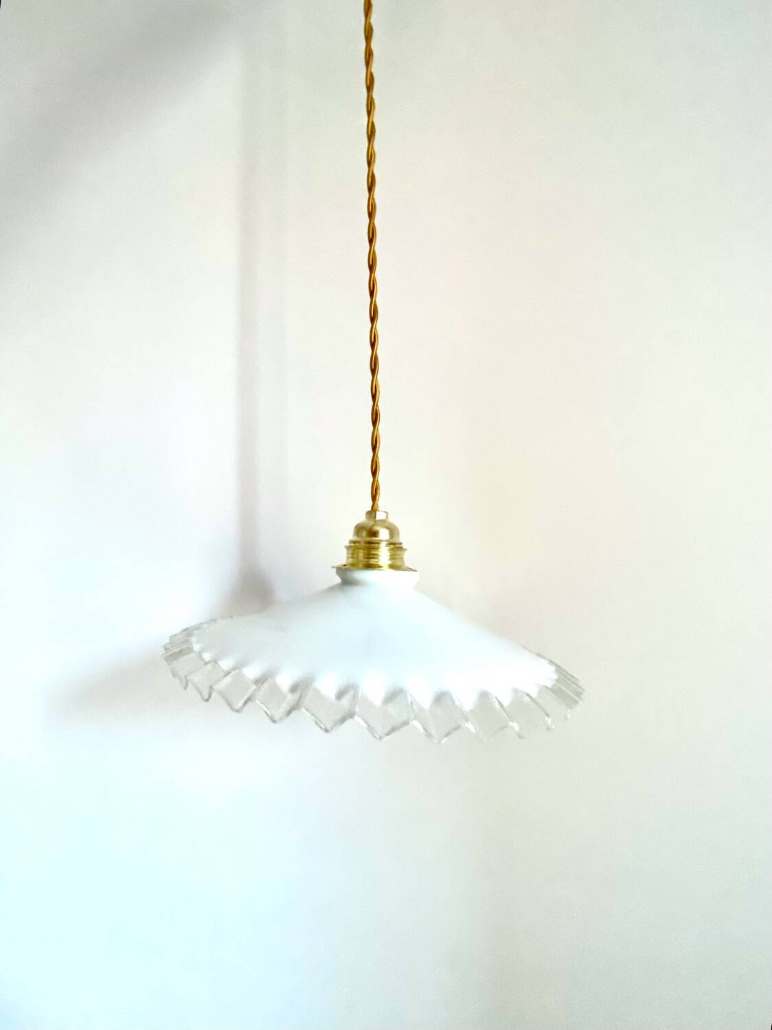 Opaline crenellated pendant light