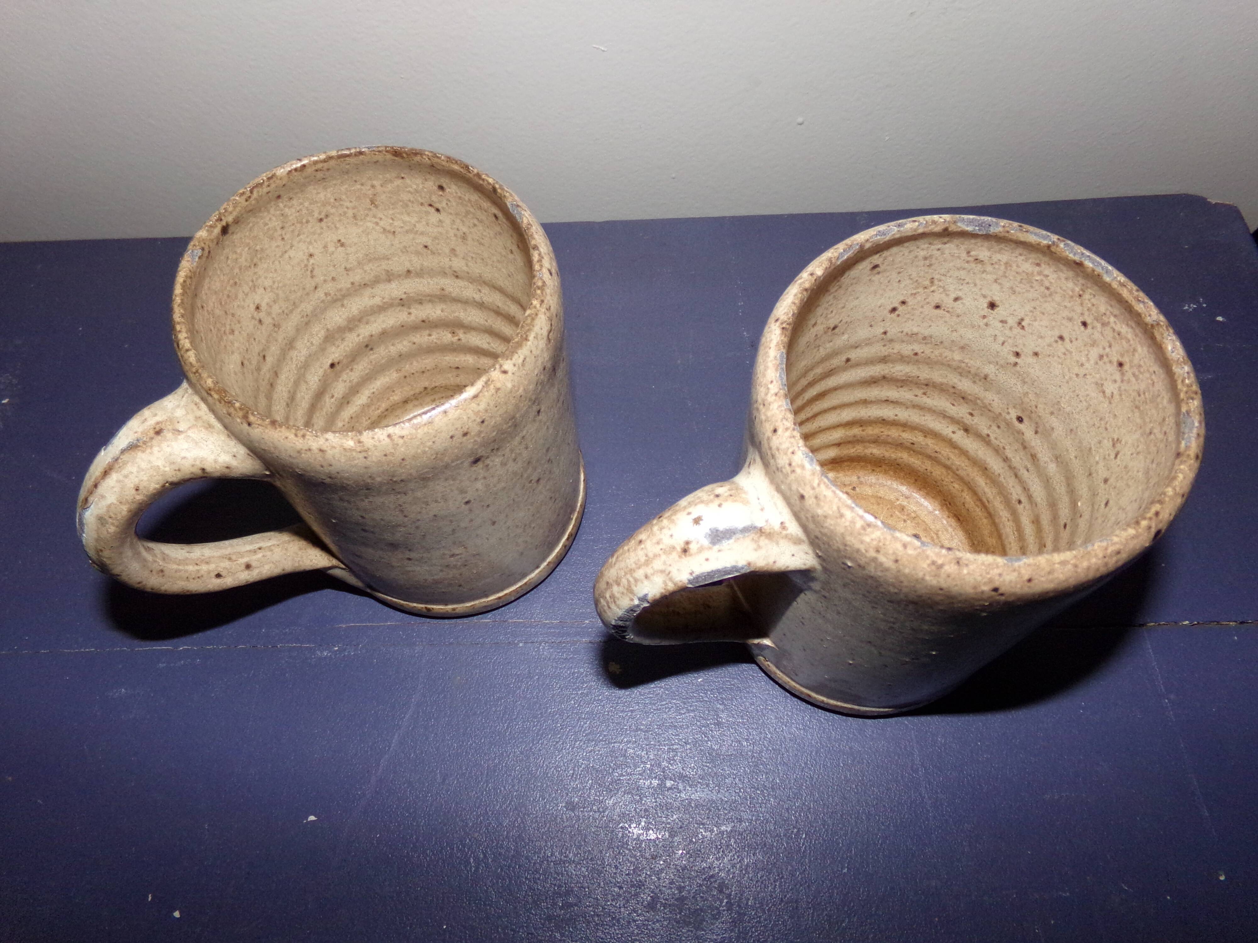 2 chopes en grès de la Poterie du Bois de Laud