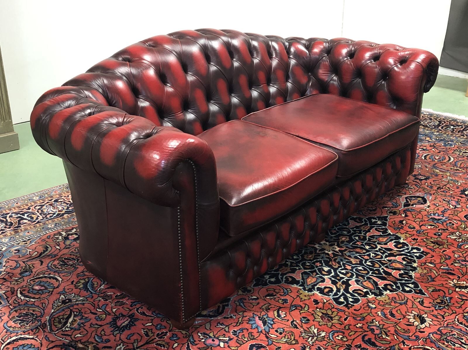 Red leather Chesterfield sofa - 70s