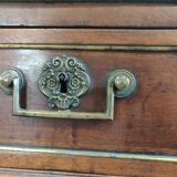 Louis XVI style chest of drawers clover lock