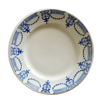 Plate iron earth Moulin de Loups