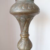 Very large floor lamp of mosqué in openwork brass decorated with calligraphy decoration in Tuluth