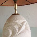 Ovoid lamp in carved stone and printed lampshade / vintage 60-70s