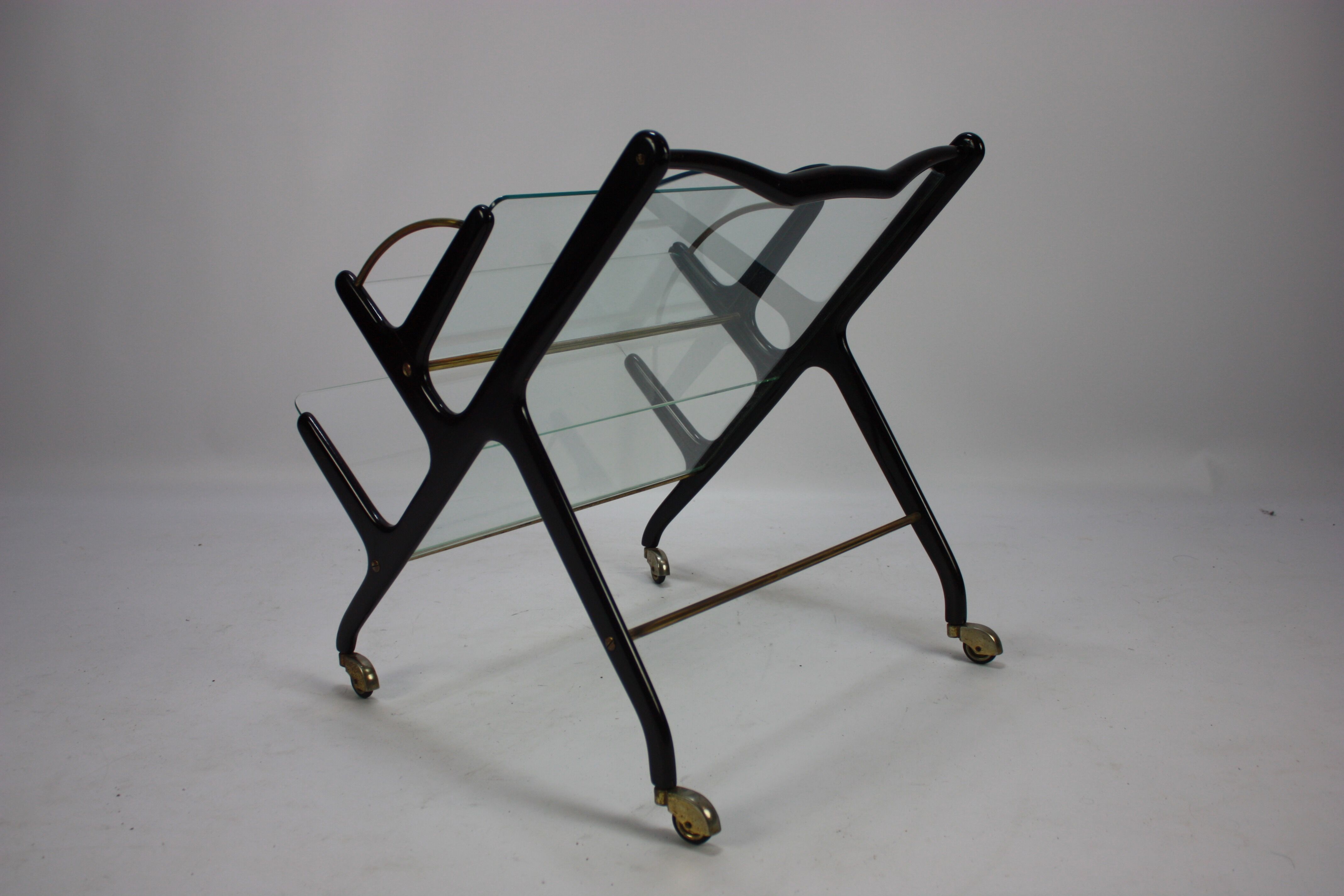 Italian magazine rack, 1950