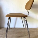 Vintage Strafor n chair