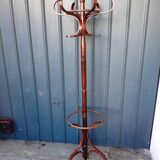 Parrot coat rack