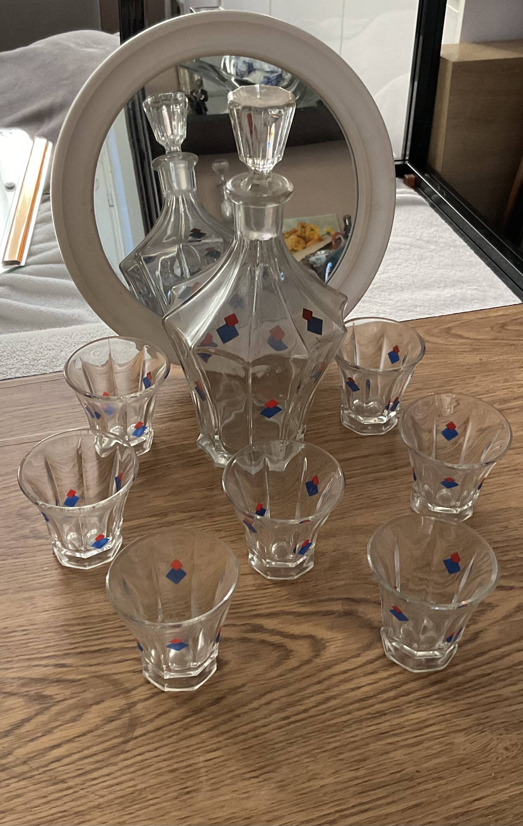 Vintage shot service