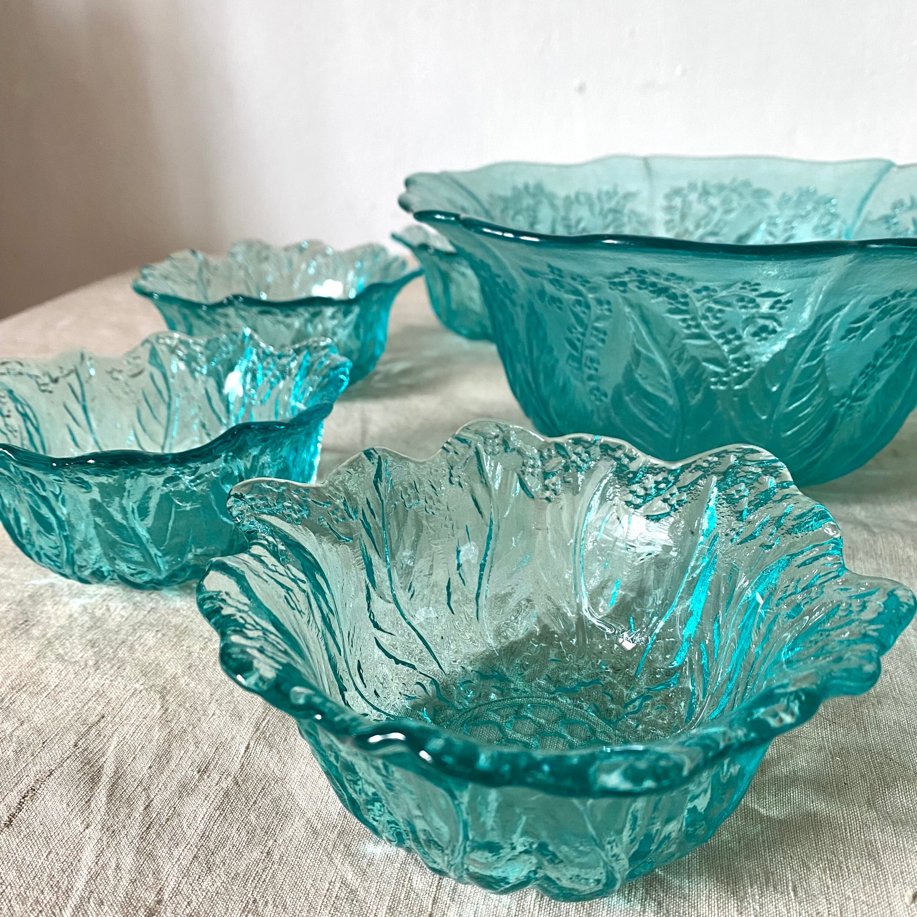 Vintage bowls and salad bowl italy