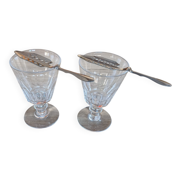 2 verres à absinthe en cristal