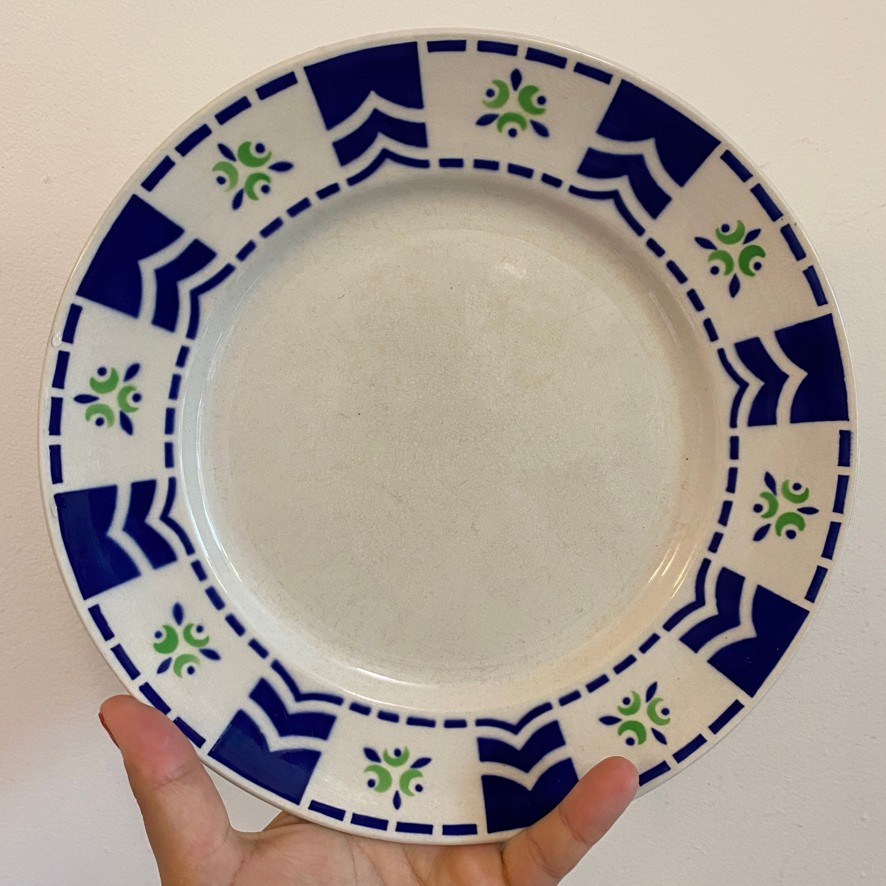 Set of 4 vintage plates model Axelle de Sarreguemines