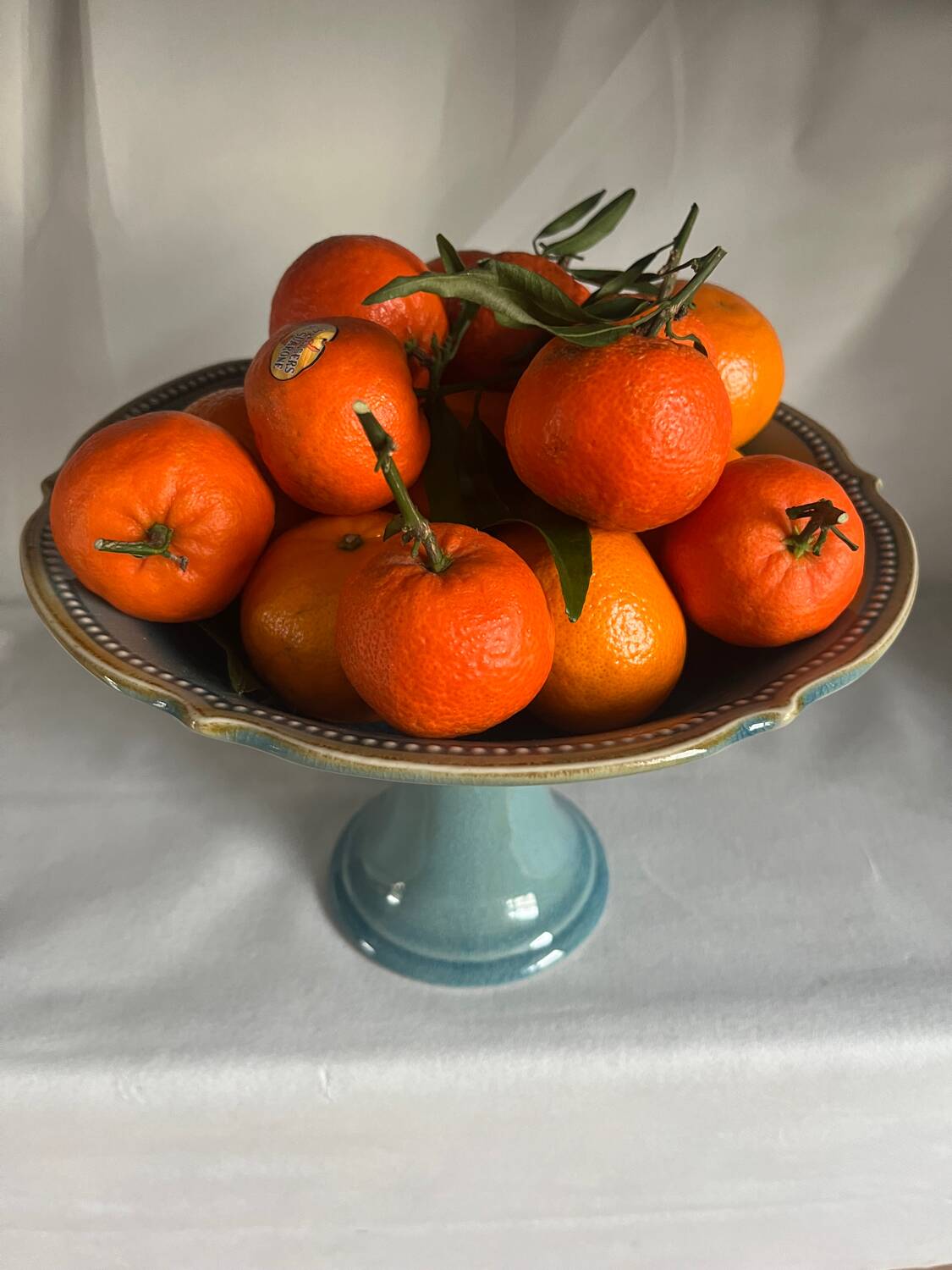 Blue earthenware footed bowl