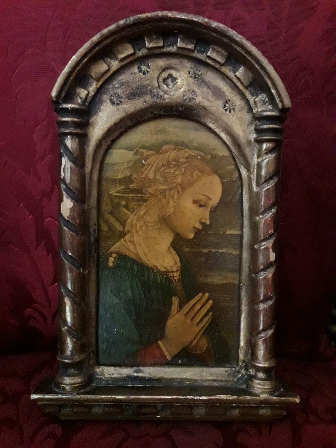 Painting on wood by Fra Filippo. Madonna La Lippina