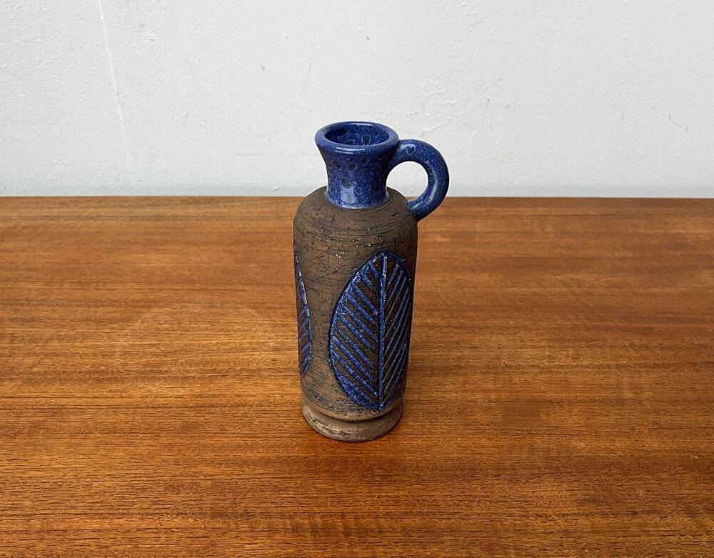 Carafe en poterie d'atelier suédois du milieu du siècle de Laholm, années 1960