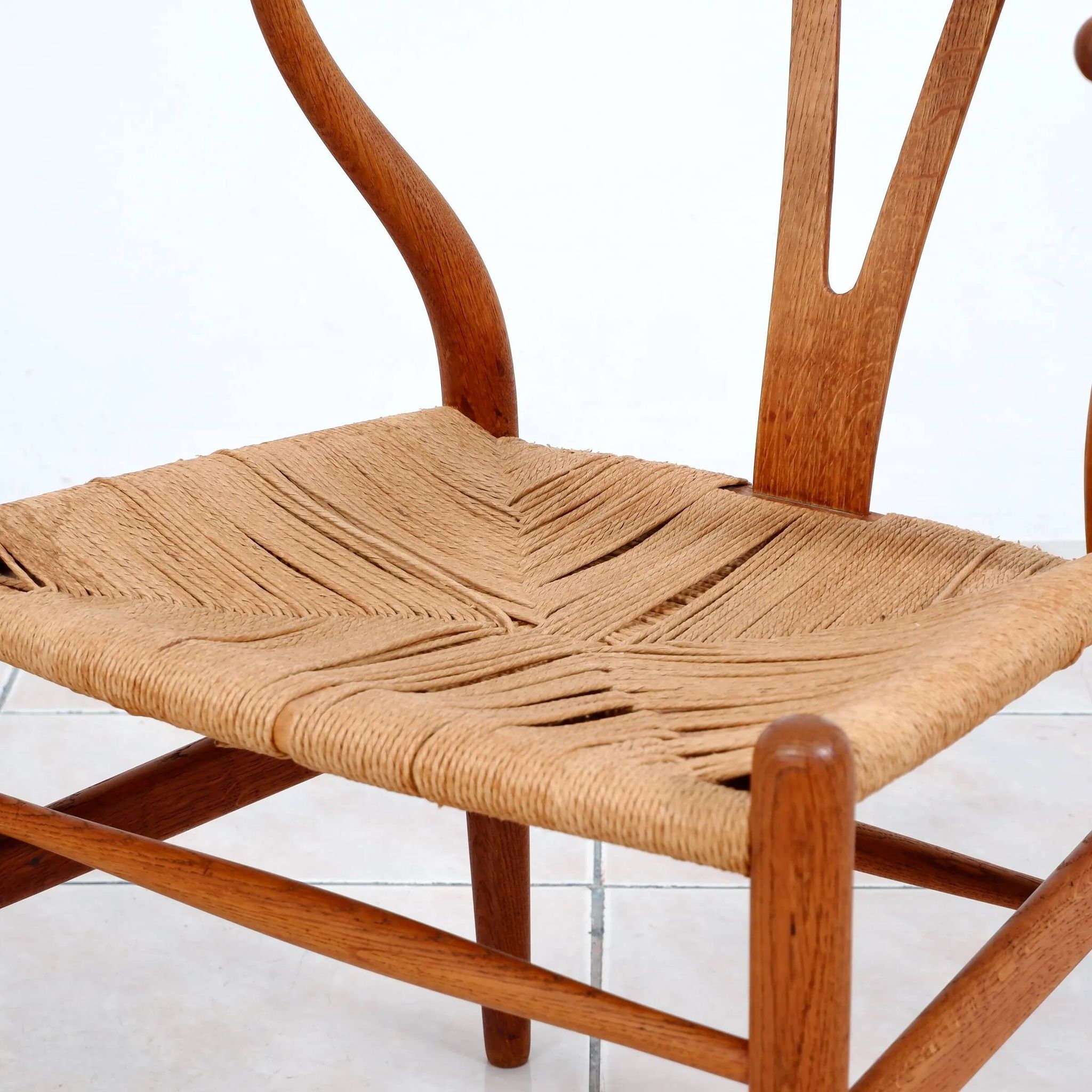 4 "CH24" Wishbone dining chairs by Hans J. Wegner for Carl Hansen & Son