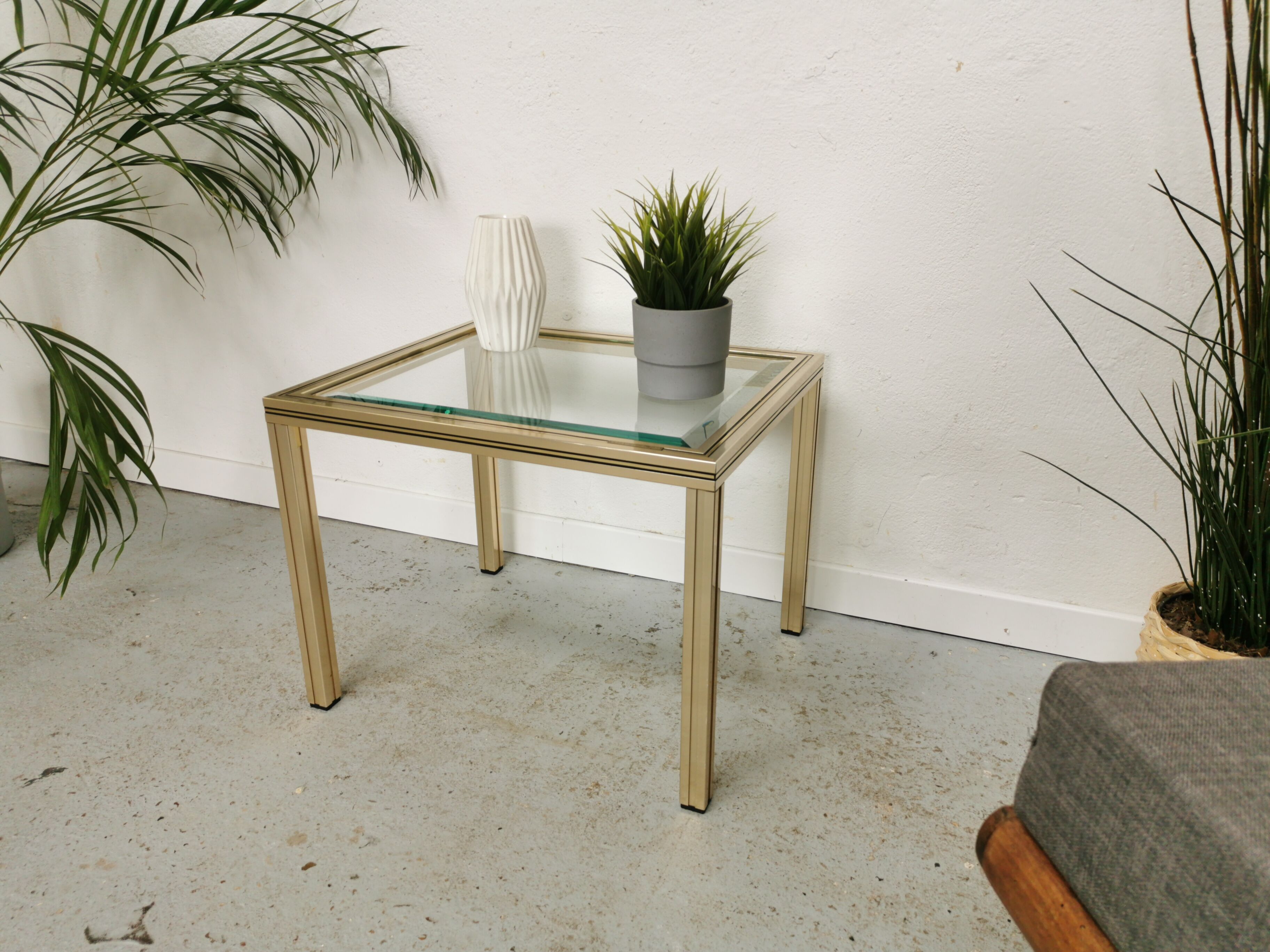 Vintage coffee table sofa tip Pierre Vandel