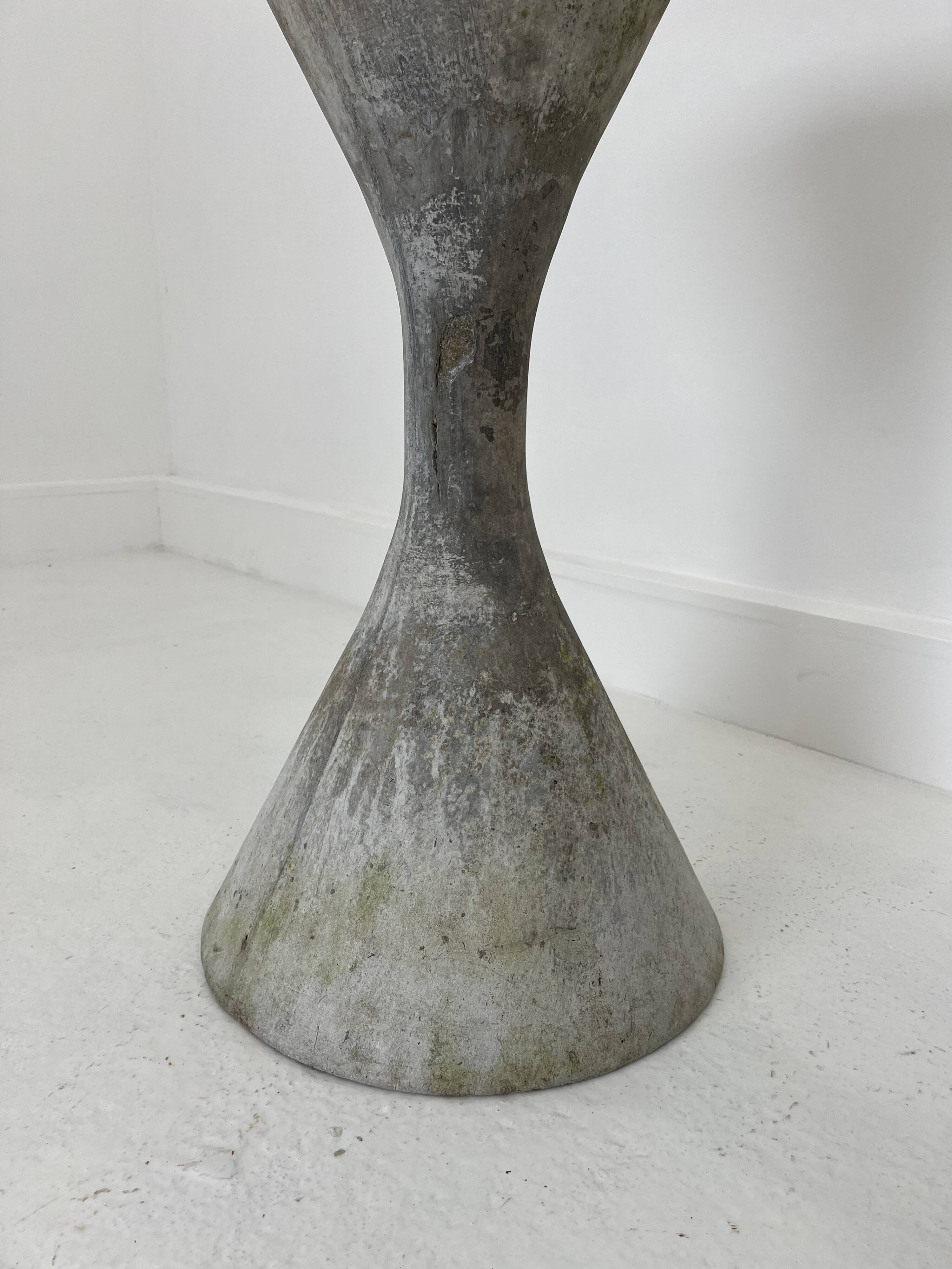 planters design Anton Bee assisted by Guhl edition Eternit 1958 set of 2