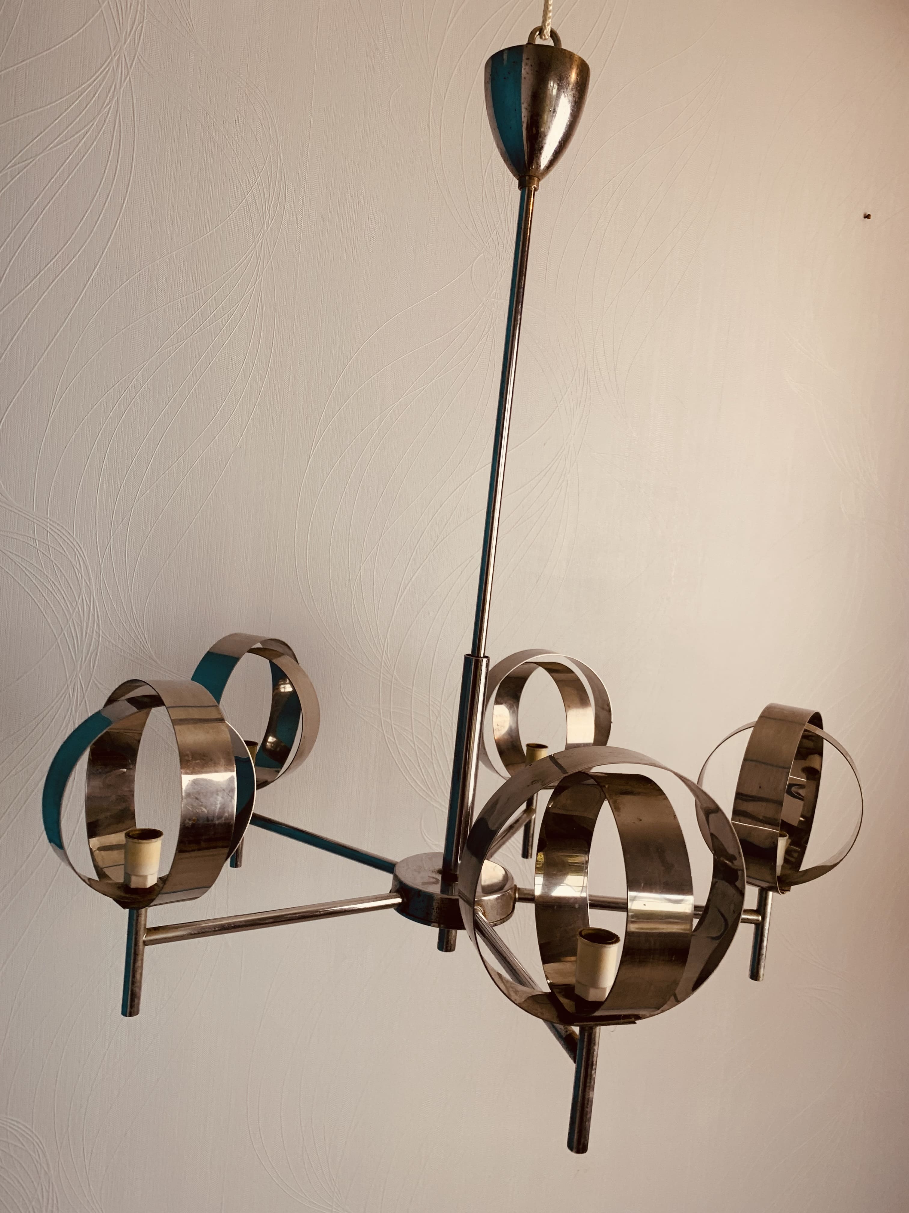 Chrome chandelier 5 spheres